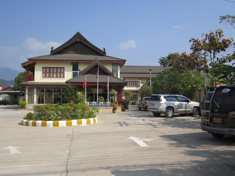 Khampaseuth Hotel Vang Vieng Εξωτερικό φωτογραφία