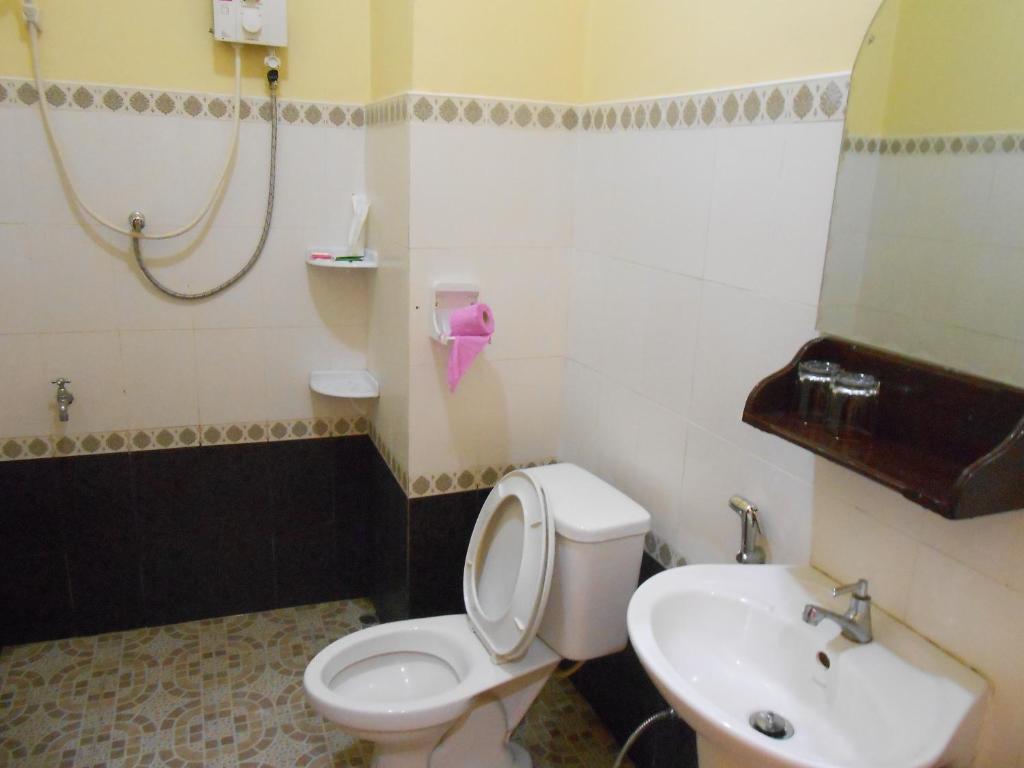 Khampaseuth Hotel Vang Vieng Εξωτερικό φωτογραφία