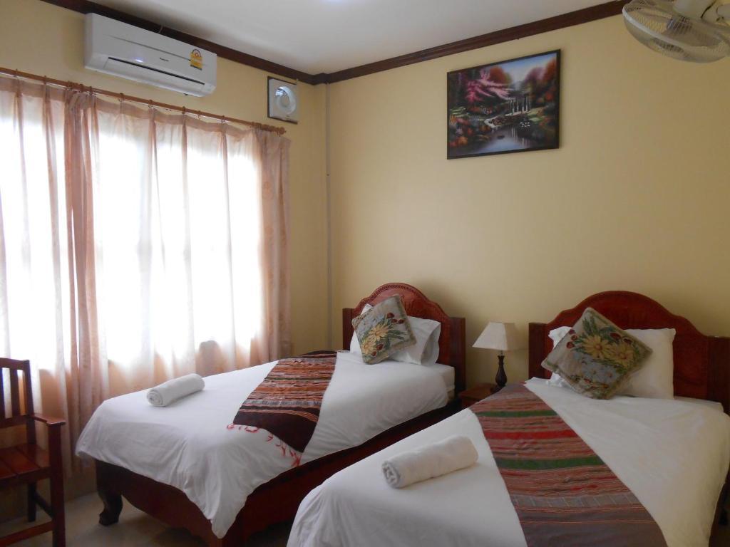 Khampaseuth Hotel Vang Vieng Δωμάτιο φωτογραφία