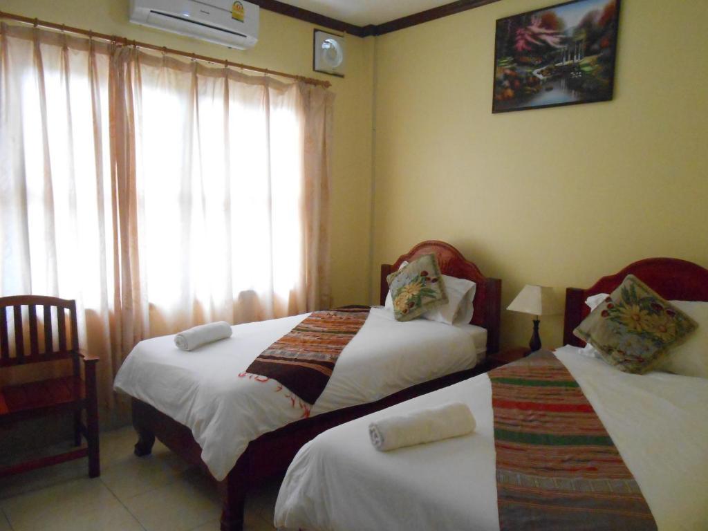 Khampaseuth Hotel Vang Vieng Δωμάτιο φωτογραφία